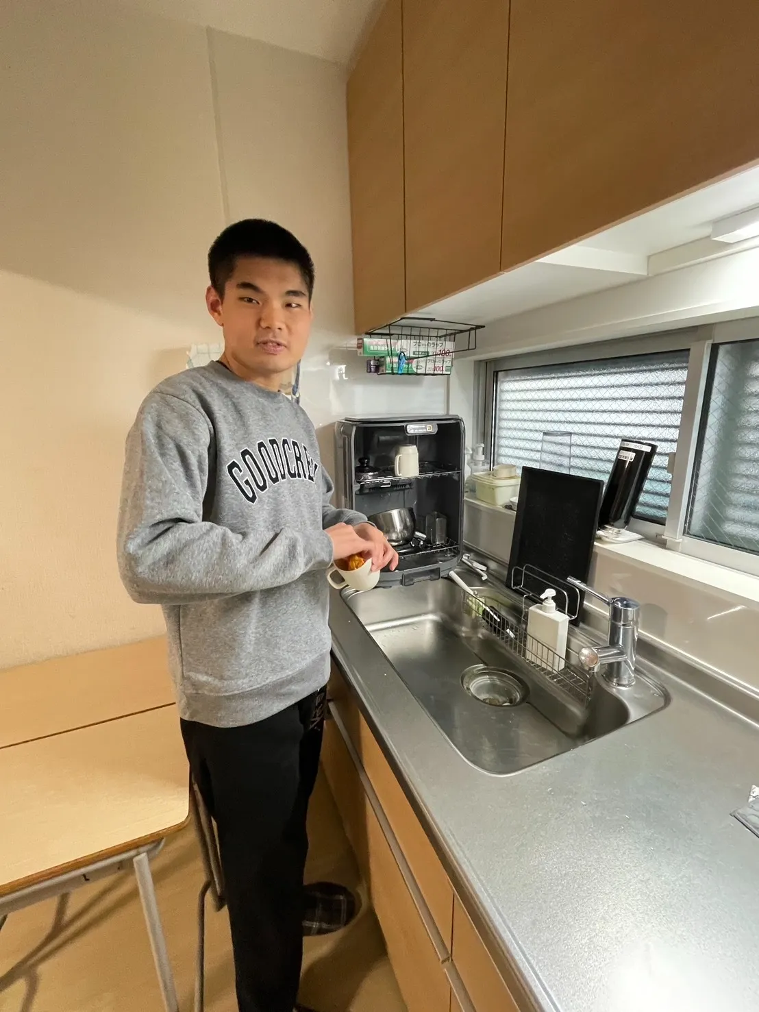 【朝の身支度と小さな積み重ね】