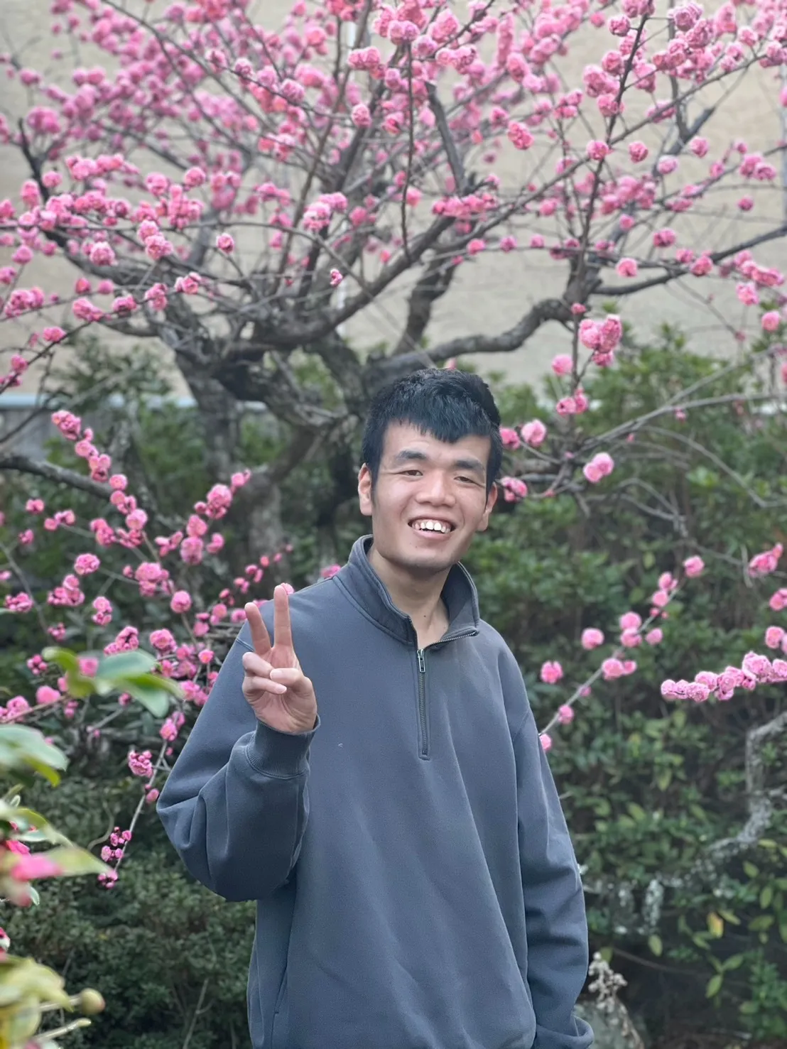 【春の気配と素敵な笑顔♪梅の花と一緒に(^^)/】