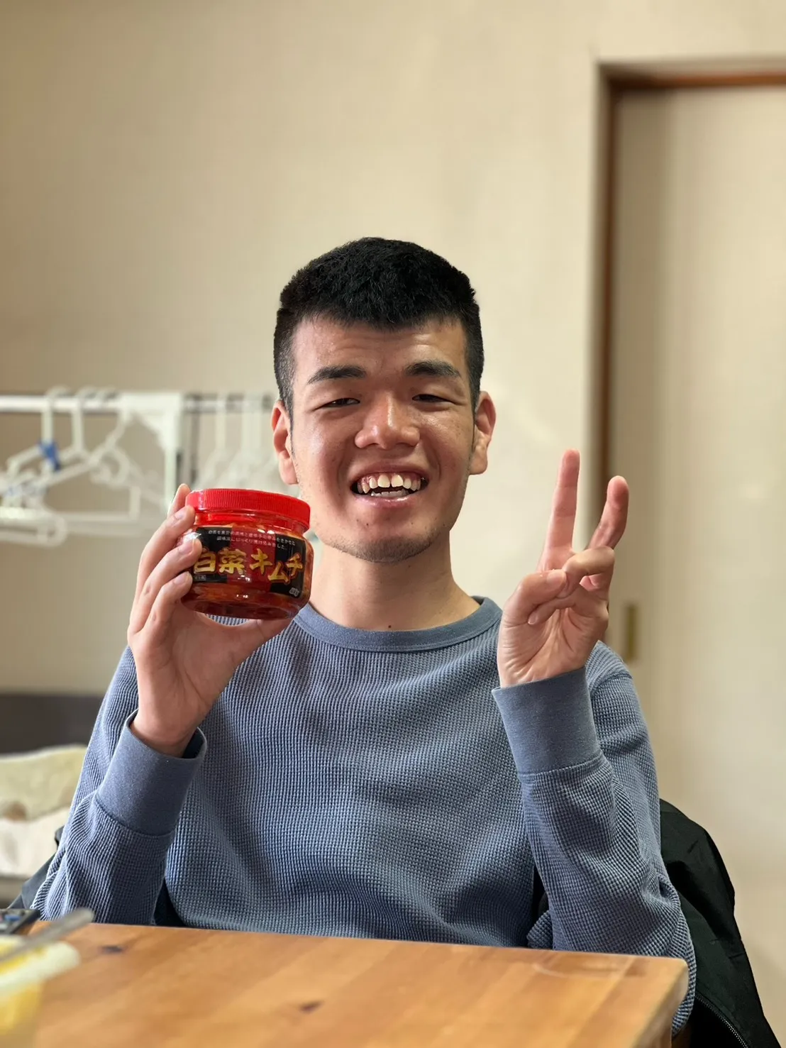 【大好きなキムチと一緒ににっこり😊】