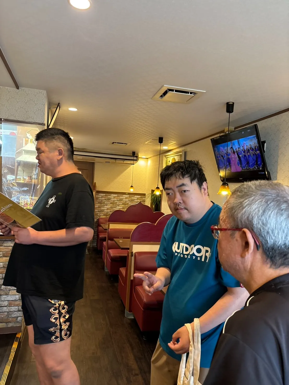 【カレーを求めてお出かけ♪笑顔あふれるランチタイム(^^)/】